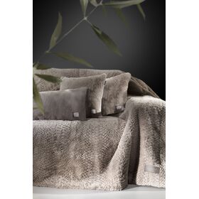 Σετ 2τμχ. Ριχτάρι Crusty Mink 130x170 με Διακοσμητικό Μαξιλαράκι 40x40+3 guy Laroche Green 100% Polyester art fur Ultrasoft