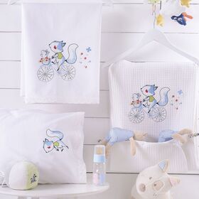 Πικέ Κουβέρτα Κούνιας Με Κέντημα 120x150cm rythmos newborn collection clunny/ ciel