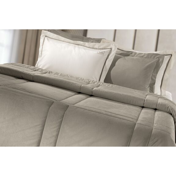 Πάπλωμα Crystal Velvet Mink 180x220 guy Laroche  100% Velvet Pol.