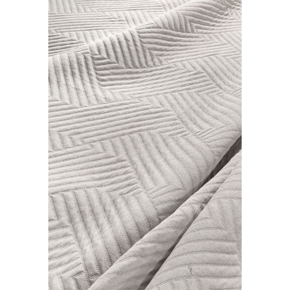 Κουβέρτα Lupo Natural 245x260 guy Laroche  60% Cotton, 40% Polyester Jacquard