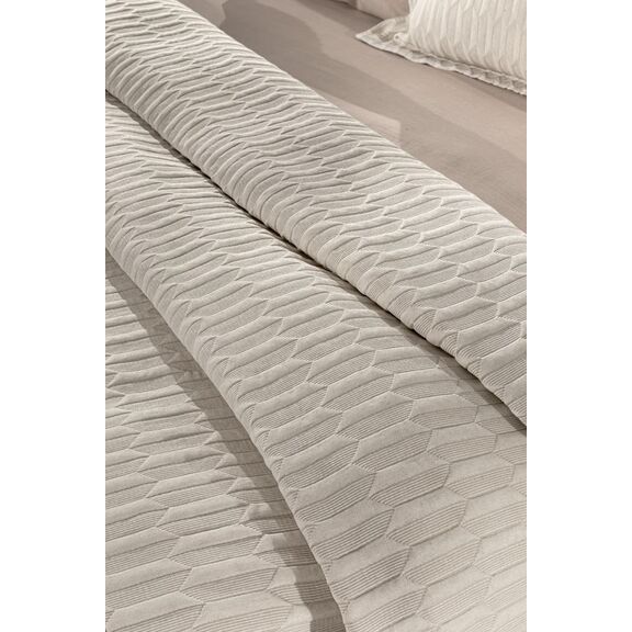 Κουβέρτα Fiji Linen 245x260 guy Laroche  60% Cotton, 40% Polyester Jacquard