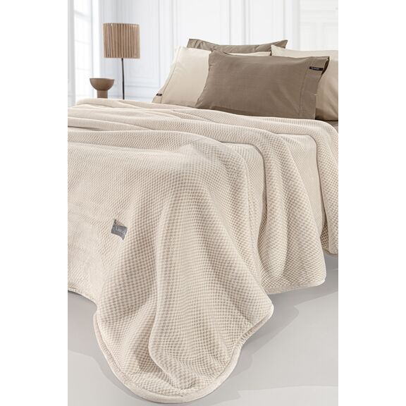 Κουβέρτα Cheval Perla 220x240 guy Laroche  100% Jacquard Pol.