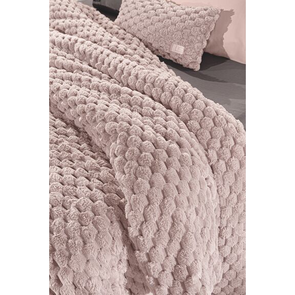 Κουβέρτα Elixir old Pink 260x240 guy Laroche  100% Polyester Art. fur