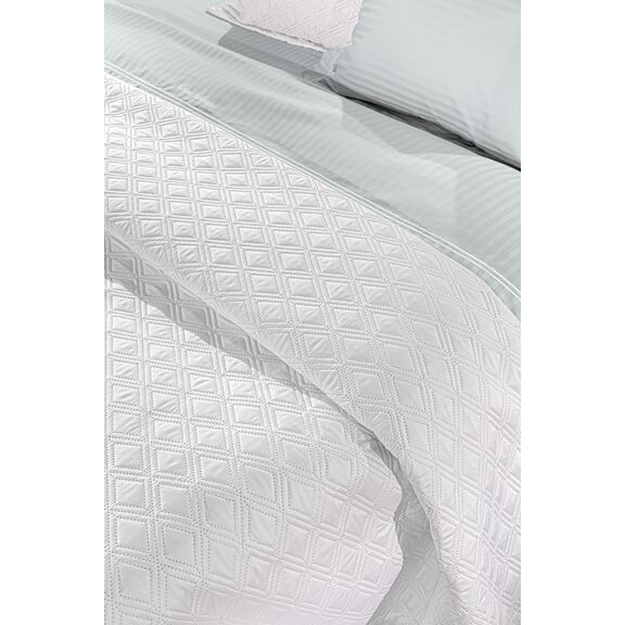 Σετ 3τμχ Κουβερλί Honour White 240x250 guy Laroche  100% Microsatin