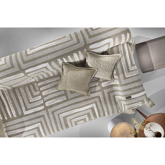 Ριχτάρι Dali Taupe 180x250 (Διθέσιος) guy Laroche  37% Cotton-21%polyester-42% Acrylic