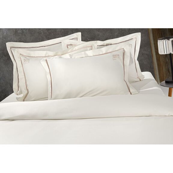 Σετ 4τμχ Σεντόνια Blend Amethyst-Ivory 270x280 guy Laroche  100% Microsatin
