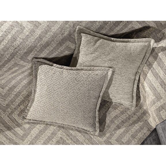 Διακοσμητική Μαξιλαροθήκη Aberon / Victior Natural 50x50 guy Laroche Ecru 65% Chenille / 25% Cotton -15% Polyester