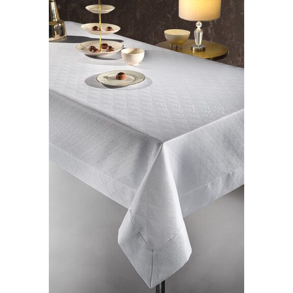 Τραπεζομάντηλο Motion Silver 160x320 guy Laroche  100% Polyester Jacquard