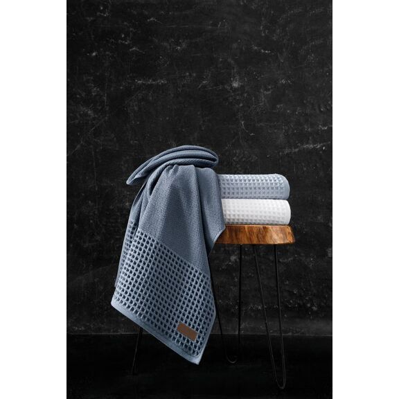 Πετσέτα Μπάνιου Luca Anthracite 70x140 guy Laroche Anthracite Combed Cotton 650 Gr/m3