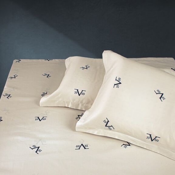 Κουβερλι Γιγας  240x260 - Cento Cream