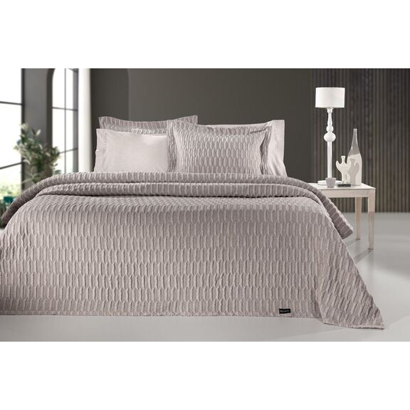Κουβέρτα Fiji Wenge 245x260 guy Laroche  60% Cotton, 40% Polyester Jacquard