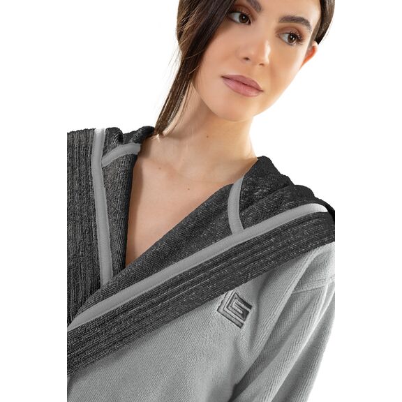 Μπουρνούζι Monogram Smoke Xxlarge guy Laroche  Cotton 60% - Polyester 40%