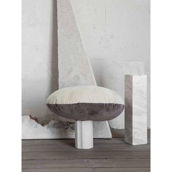 Διακοσμητικό Μαξιλάρι Φ.45 - Velvety Beige/gray