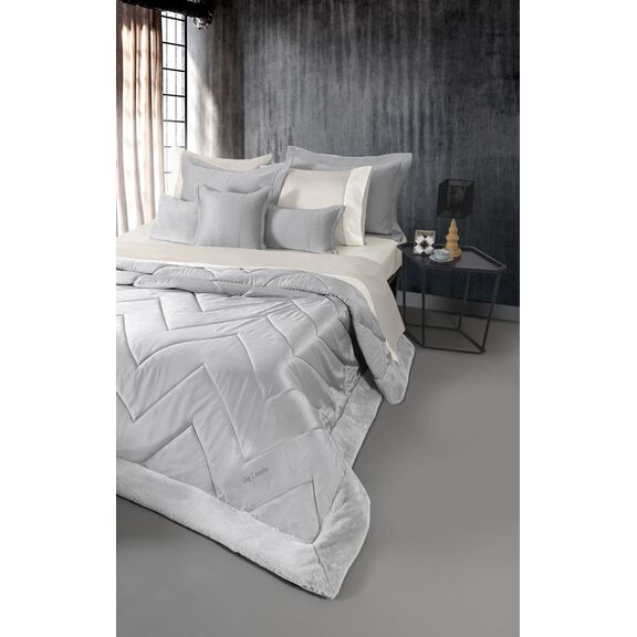 Σετ 3τμχ. Πάπλωμα new Chevron Silver 240x250 guy Laroche  100% Microsatin With Synthetic fur Bordure