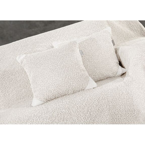 Διακοσμητική Μαξιλαροθήκη Lama ice 42x42 guy Laroche  100% Jacquard Pol.