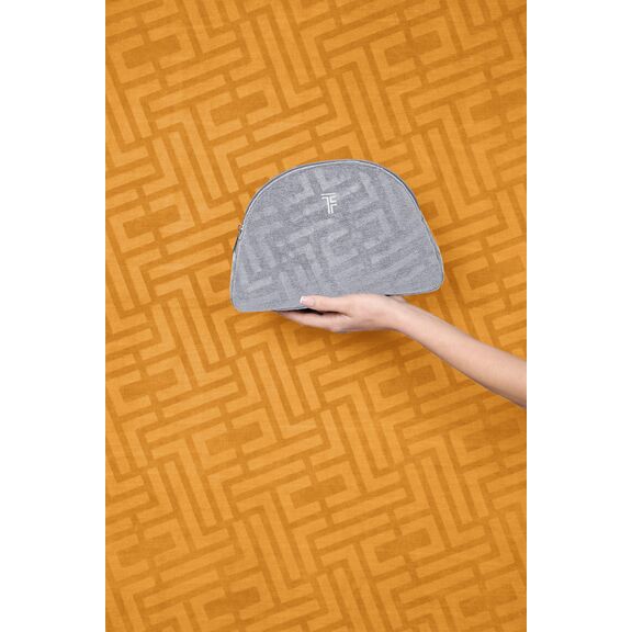 Νεσεσέρ Icon Titanium Feel and Touch  88% Polyester - 12% Poliammide